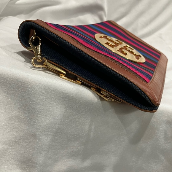 Tory Burch Shoulder Bag - Picture 3 of 9